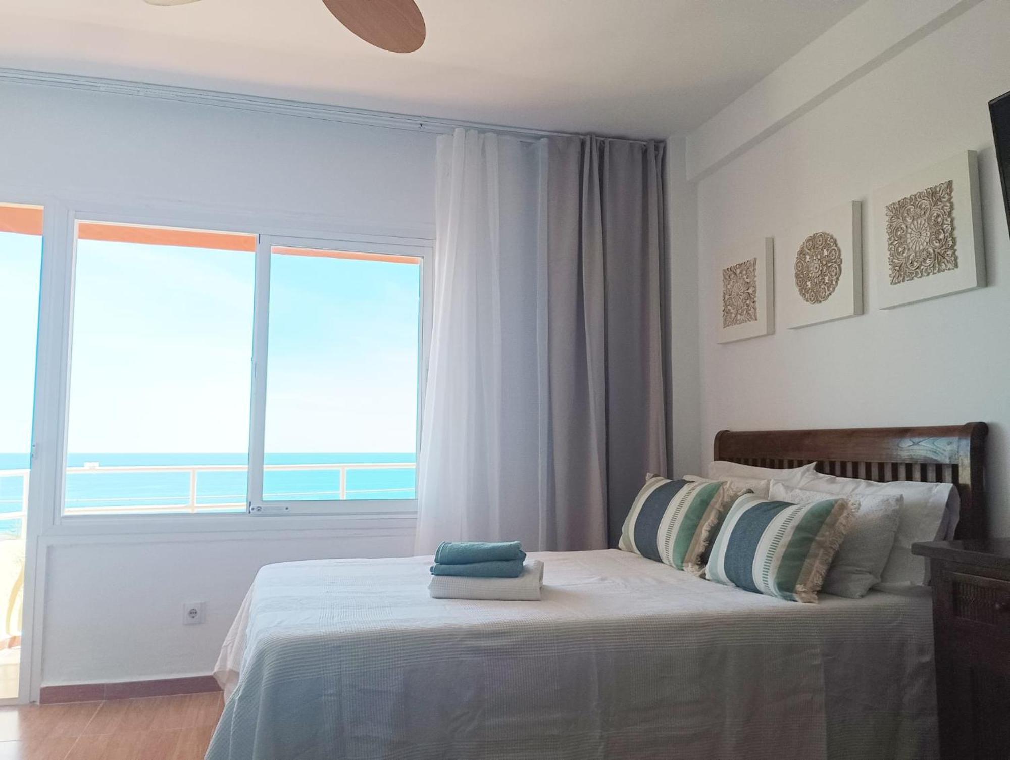 Club Bellavista - Apartamento Con Vistas Al Mar Торремолінос Екстер'єр фото