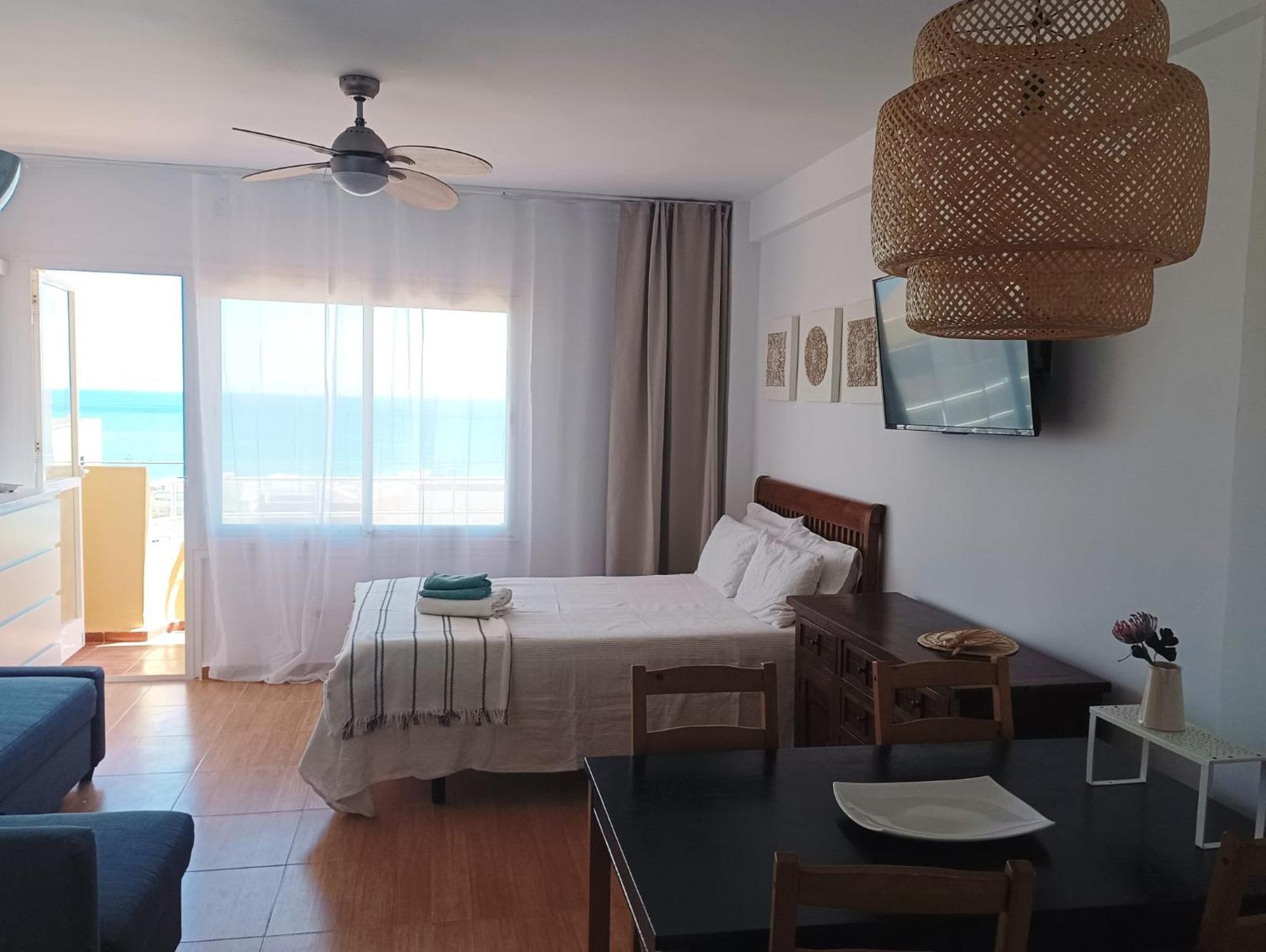 Club Bellavista - Apartamento Con Vistas Al Mar Торремолінос Екстер'єр фото